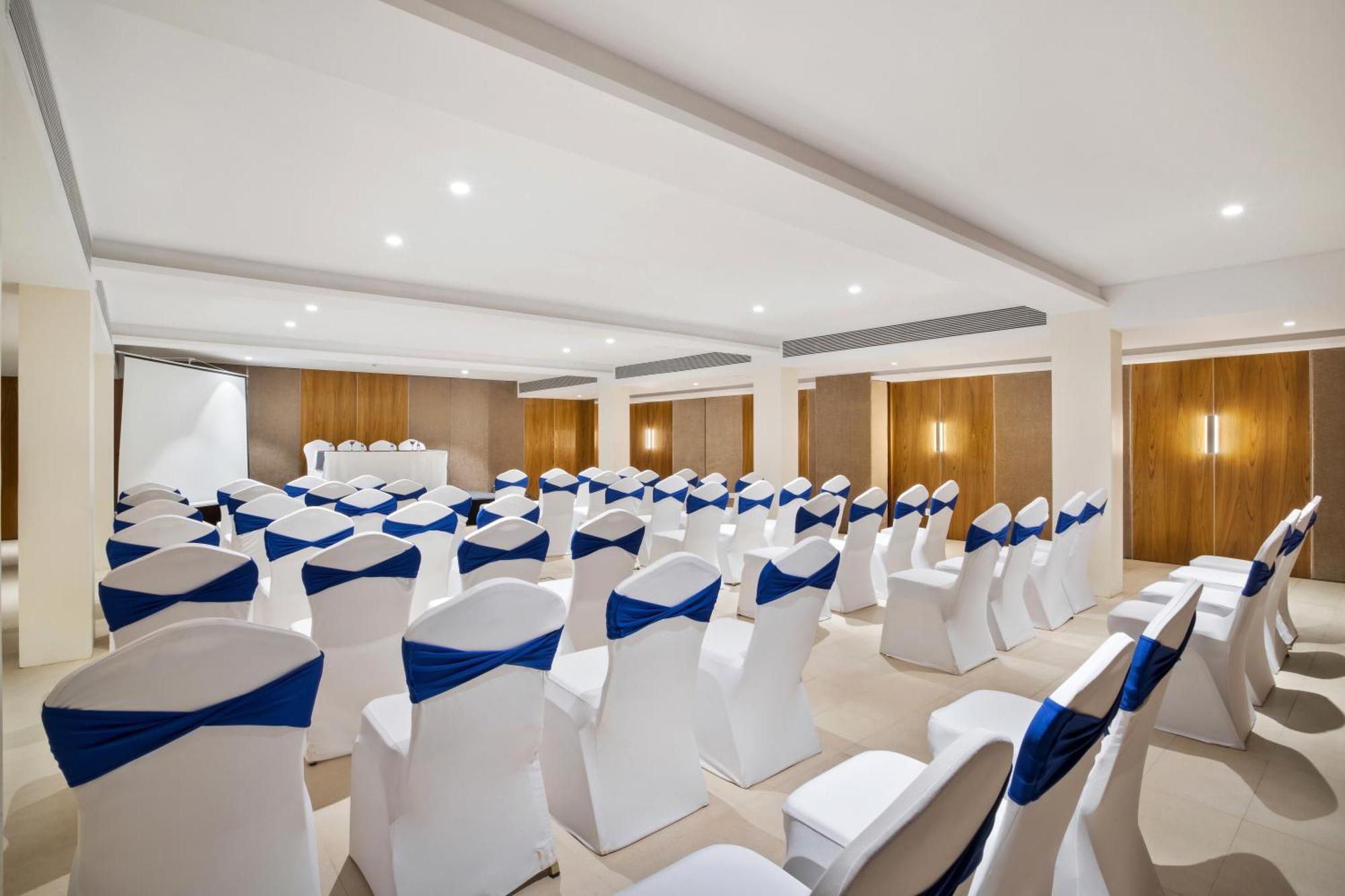 De Mandarin Hotel Goa Кандолим Екстериор снимка
